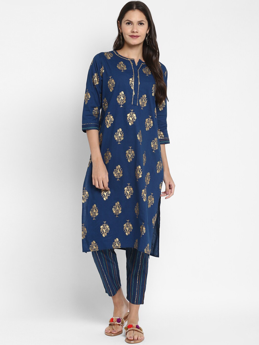 

Vbuyz Women Blue Printed Kurta with Trousers