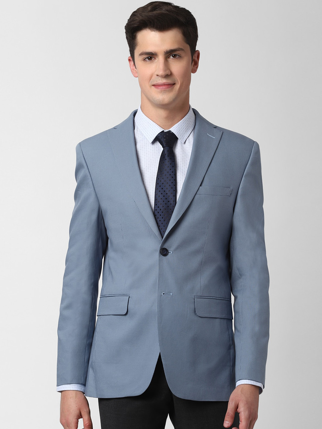 

Peter England Elite Men Blue Solid Blazer
