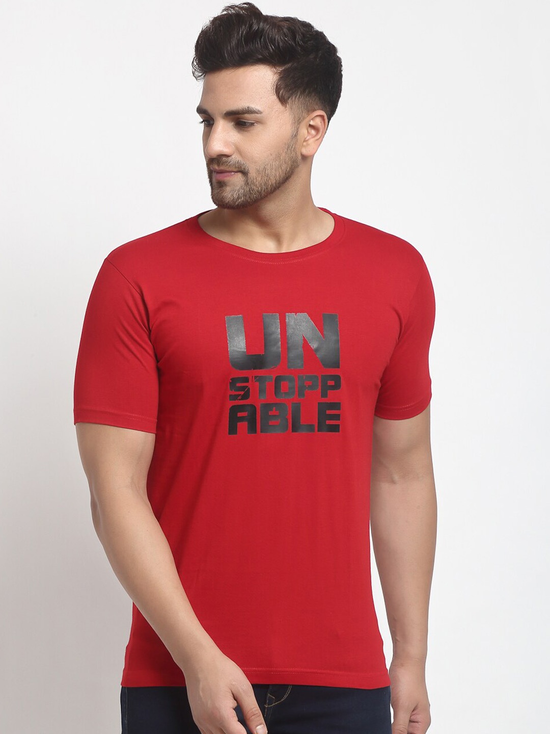 

YOLOCLAN Men Red Printed Round Neck T-shirt