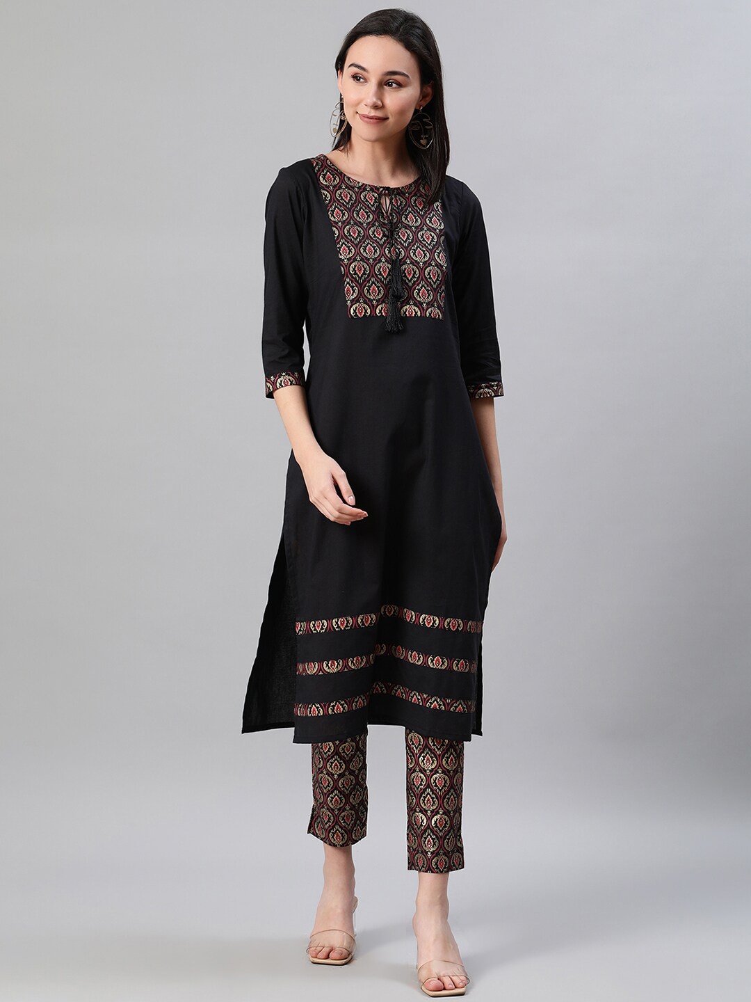 

ZIYAA Women Black & Golden Ethnic Motifs Foil Print Cotton Tie-Up Neck Kurta
