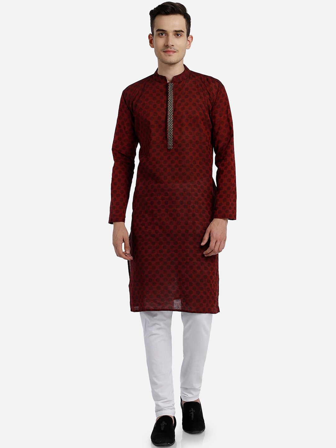 

PAROKSH Men Maroon Woven Design Cotton Thread Work Handloom Kurta