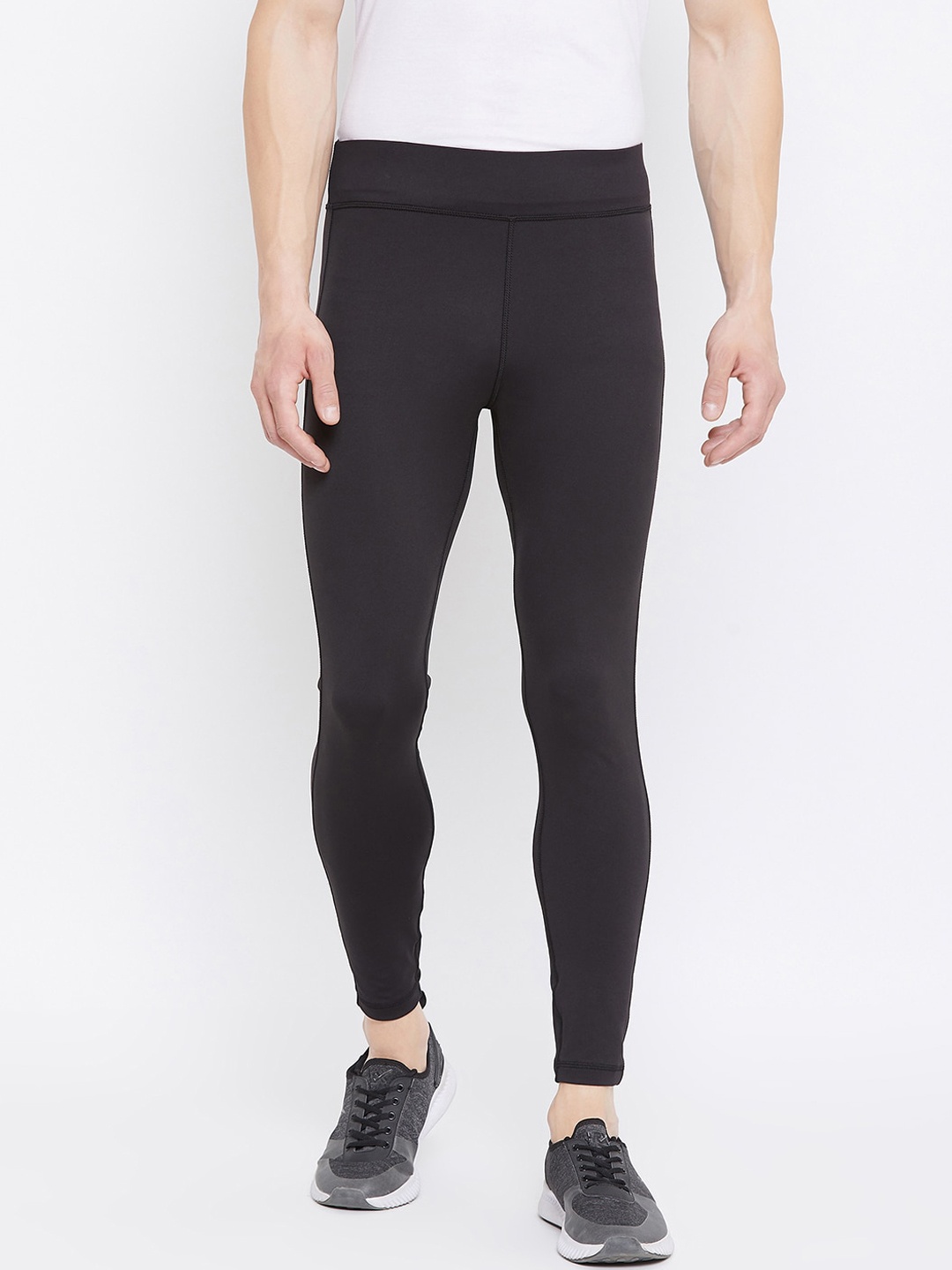 

JUMP USA Men Black Solid e-Dry Technology Active Wear Tights