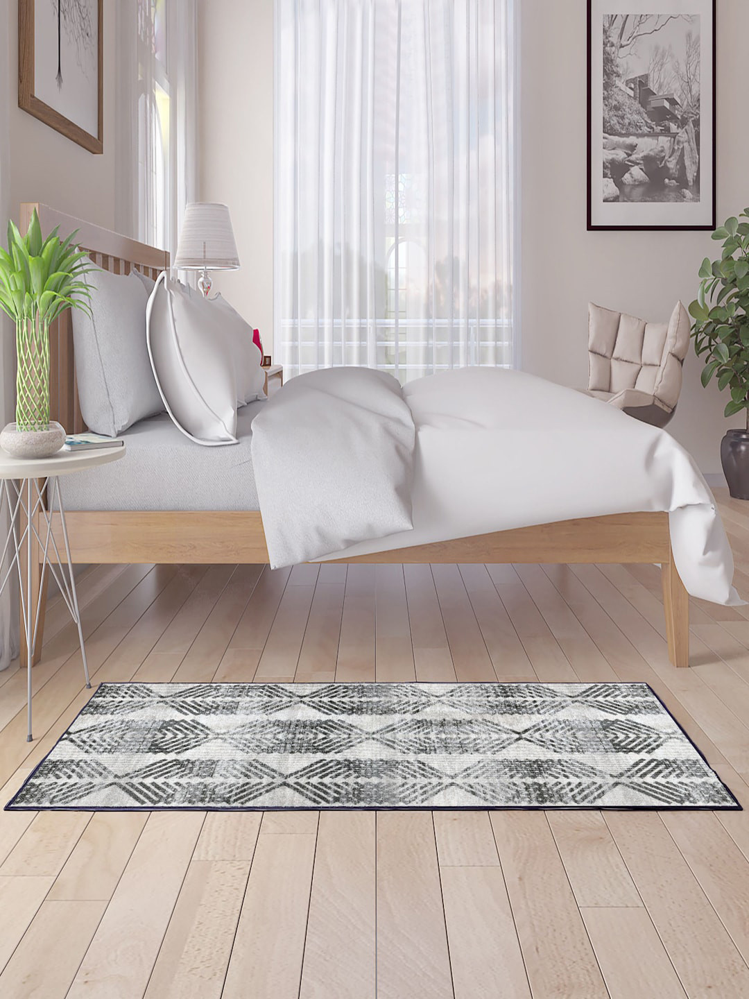 

Status Grey & Black Geometric Printed Bed Runner