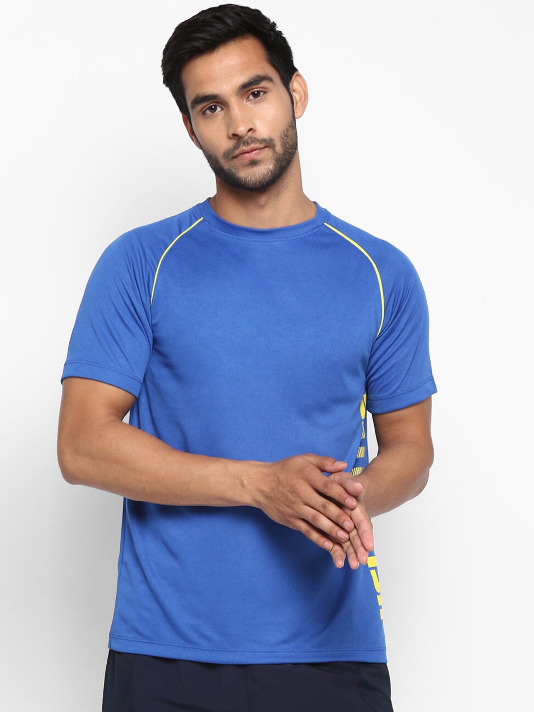 

UCLA Men Blue Printed Round Neck T-shirt