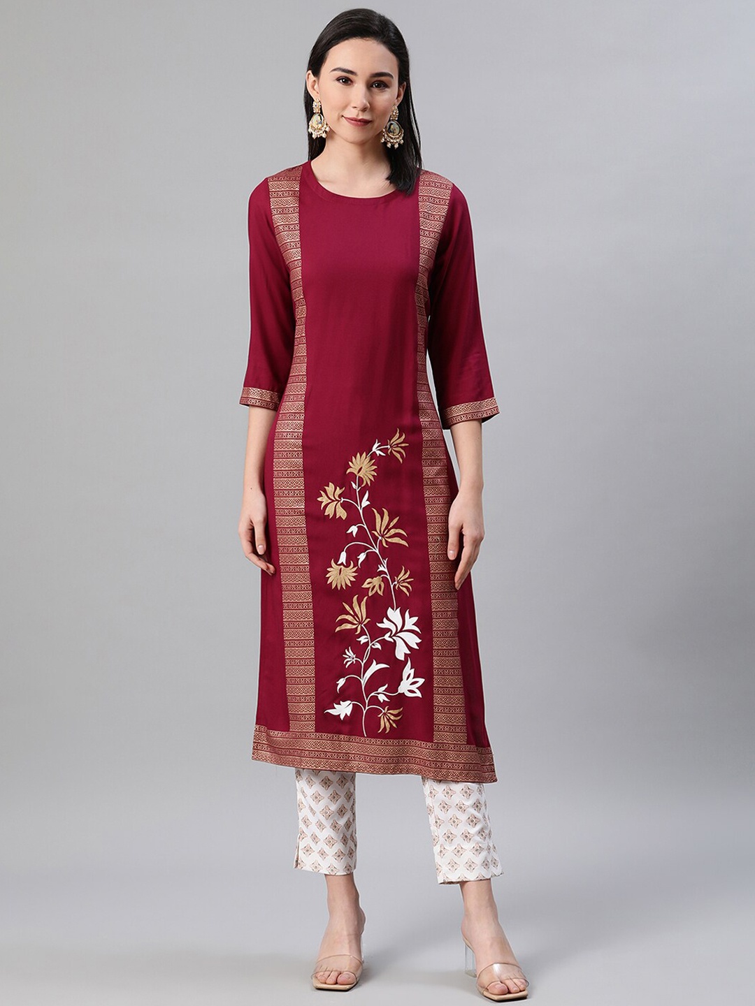 

ZIYAA Women Maroon & Golden Ethnic Motifs Foil Printed Kurta