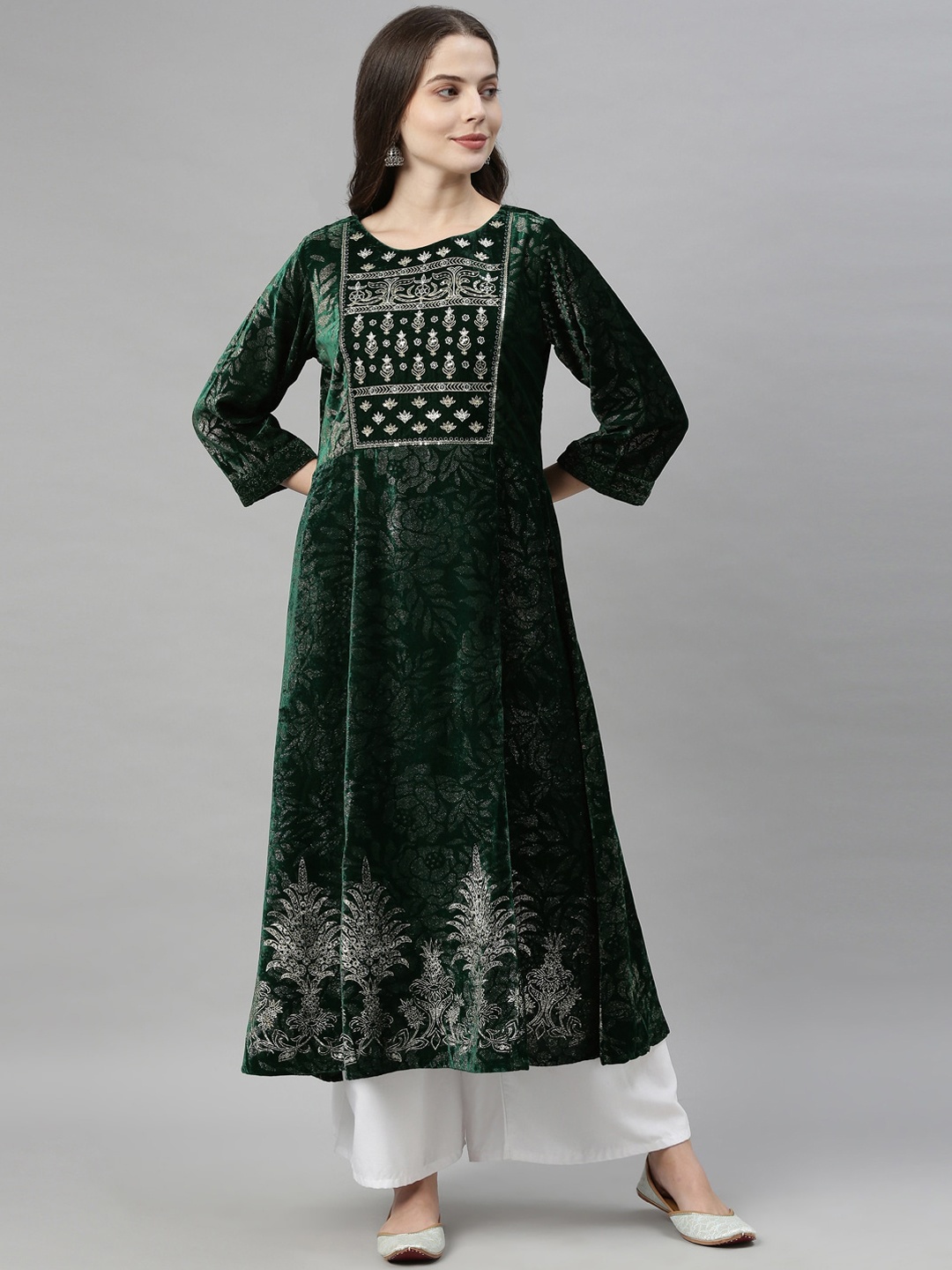 

Neerus Women Green & Golden Floral Embroidered Zari Work Floral Velvet A-Line Kurta