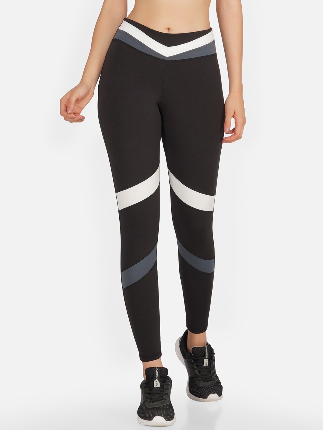 NEU LOOK FASHION Women Black & Grey Colourblocked Gym Tights