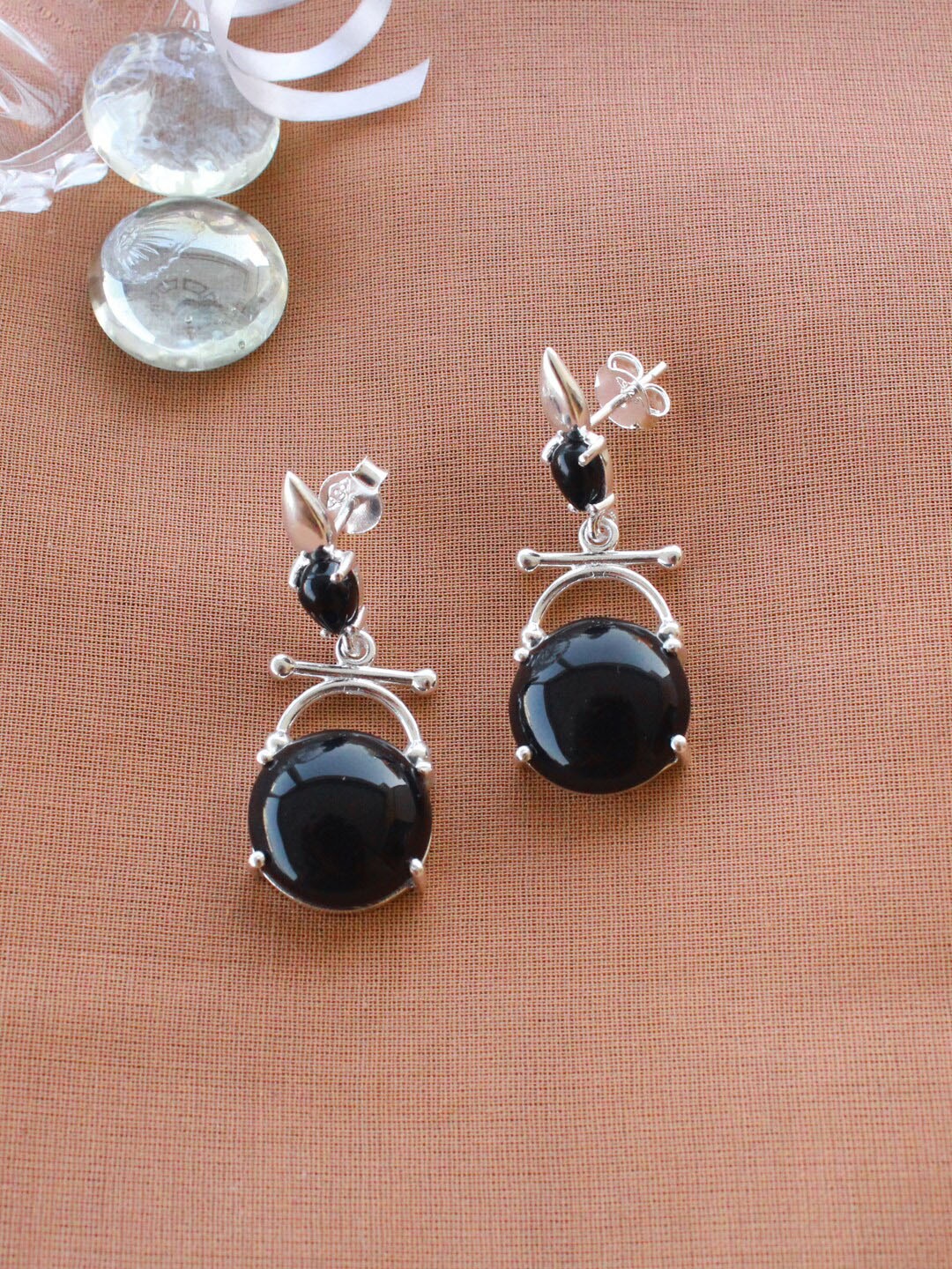 

ERILINE JEWELRY Silver-Toned & Black Onyx Contemporary Drop Earrings