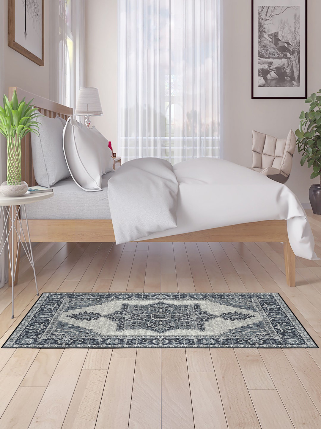 

Status Grey & Black Printed Rectangular Bed Runner