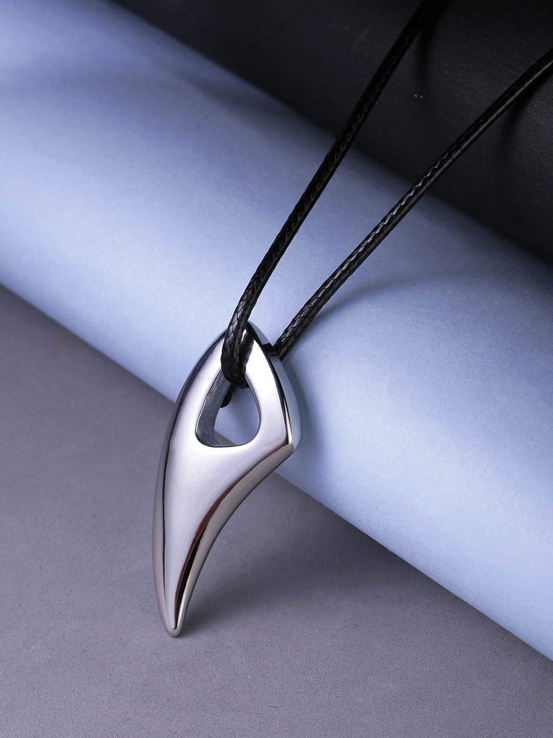 

Yellow Chimes Black Silver-Toned Rhodium-Plated Pendant With Chain
