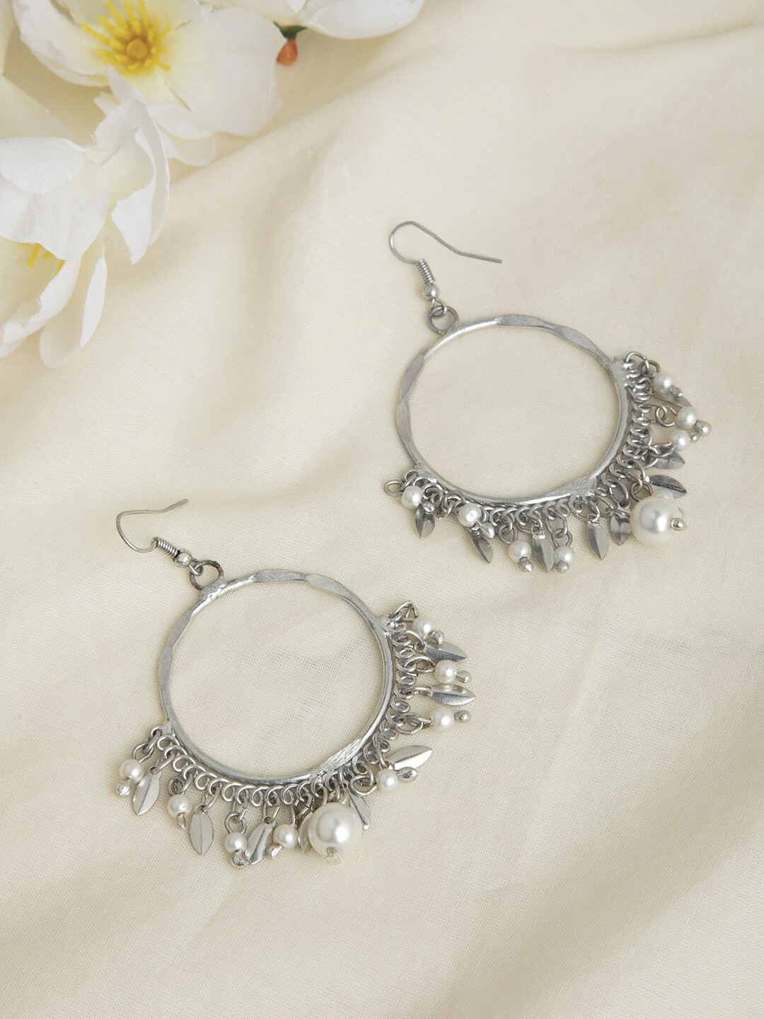 

INDYA Silver-Plated & White Circular Drop Earrings