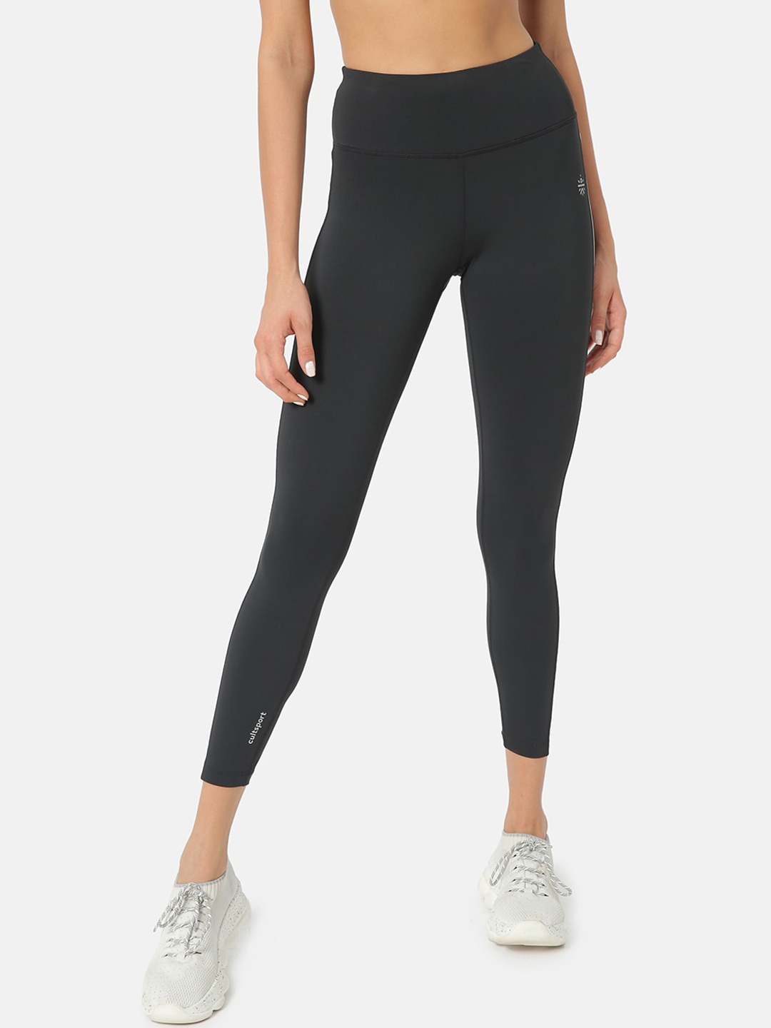 

Cultsport Women Black Solid Training Tights