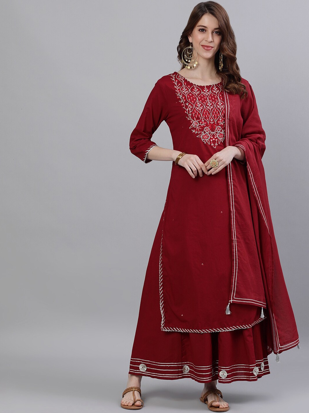 

Ishin Women Maroon & Off-White Yoke Design Kurta with Palazzos & Dupatta