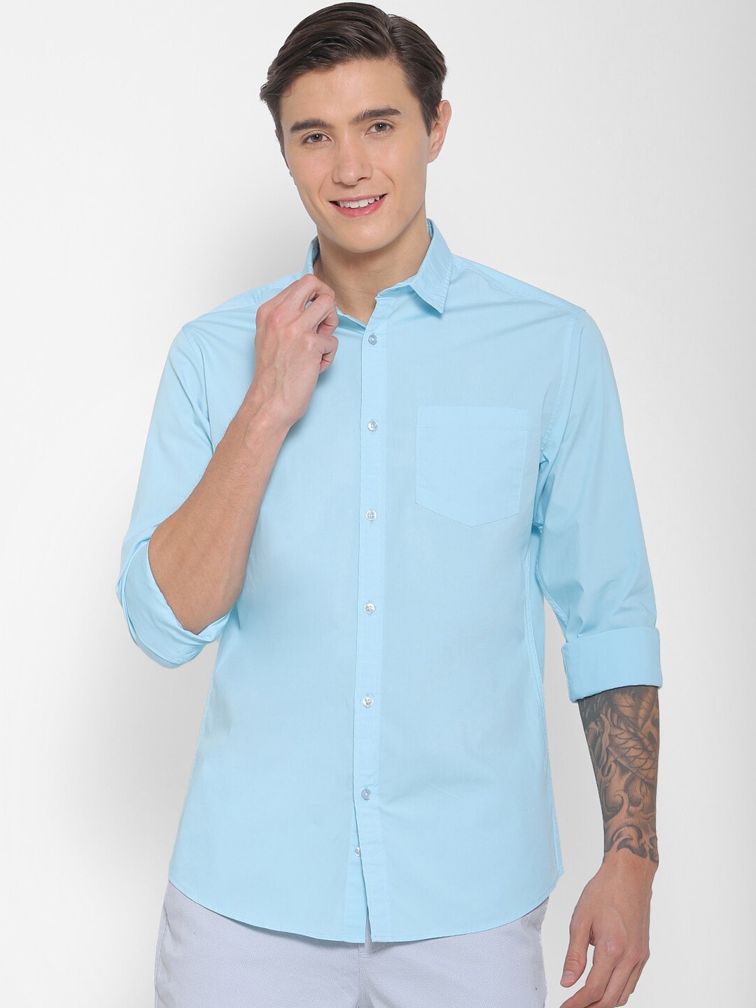 FOREVER 21 Men Blue Slim Fit Solid Casual Shirt