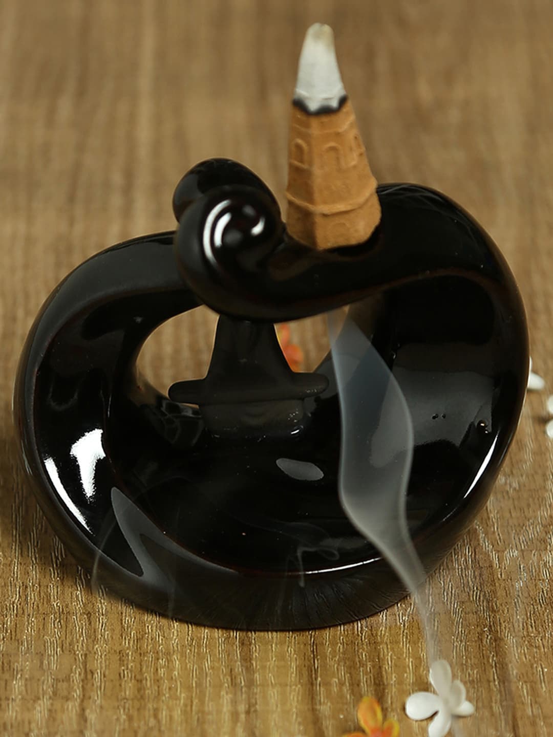 Aapno Rajasthan Black Solid Smoke Fountain with Built-In Back-Flow Incense Cone