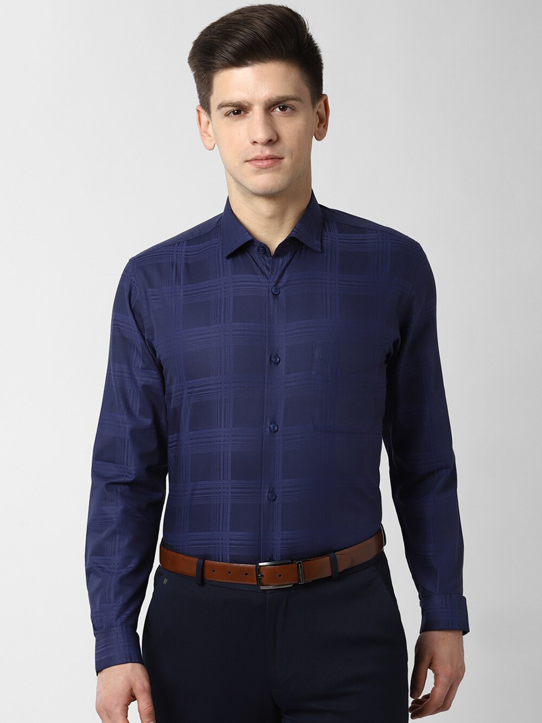

Peter England Elite Men Navy Blue Checked Regular Fit Formal Cotton Shirt