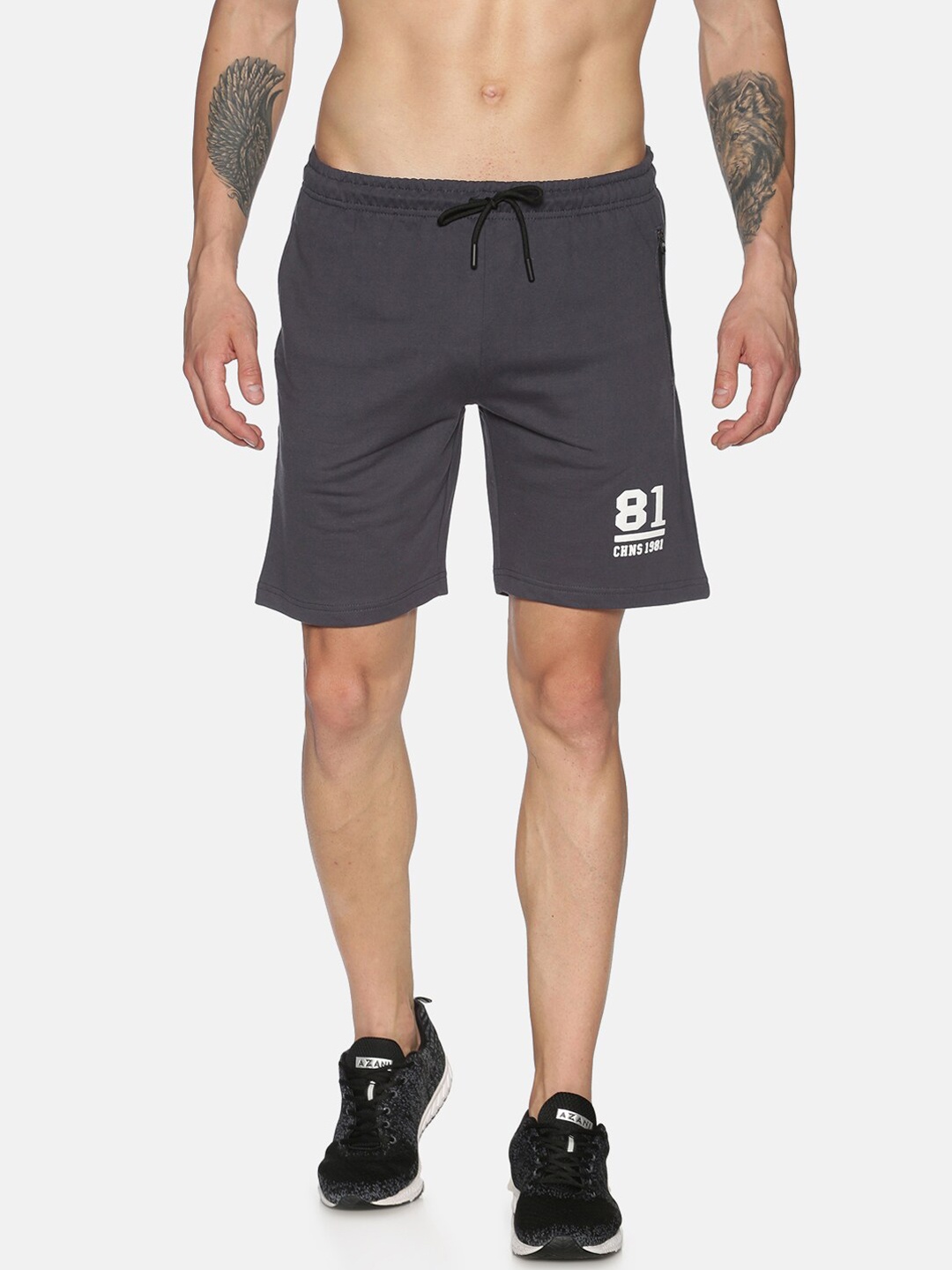 

Chennis Men Grey Printed Slim Fit Sports Shorts