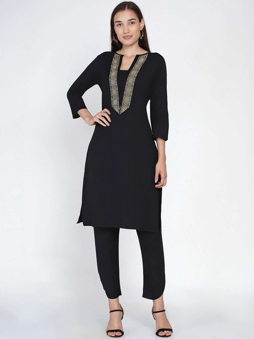 

FABNEST Women Black Solid Kurta with Trousers