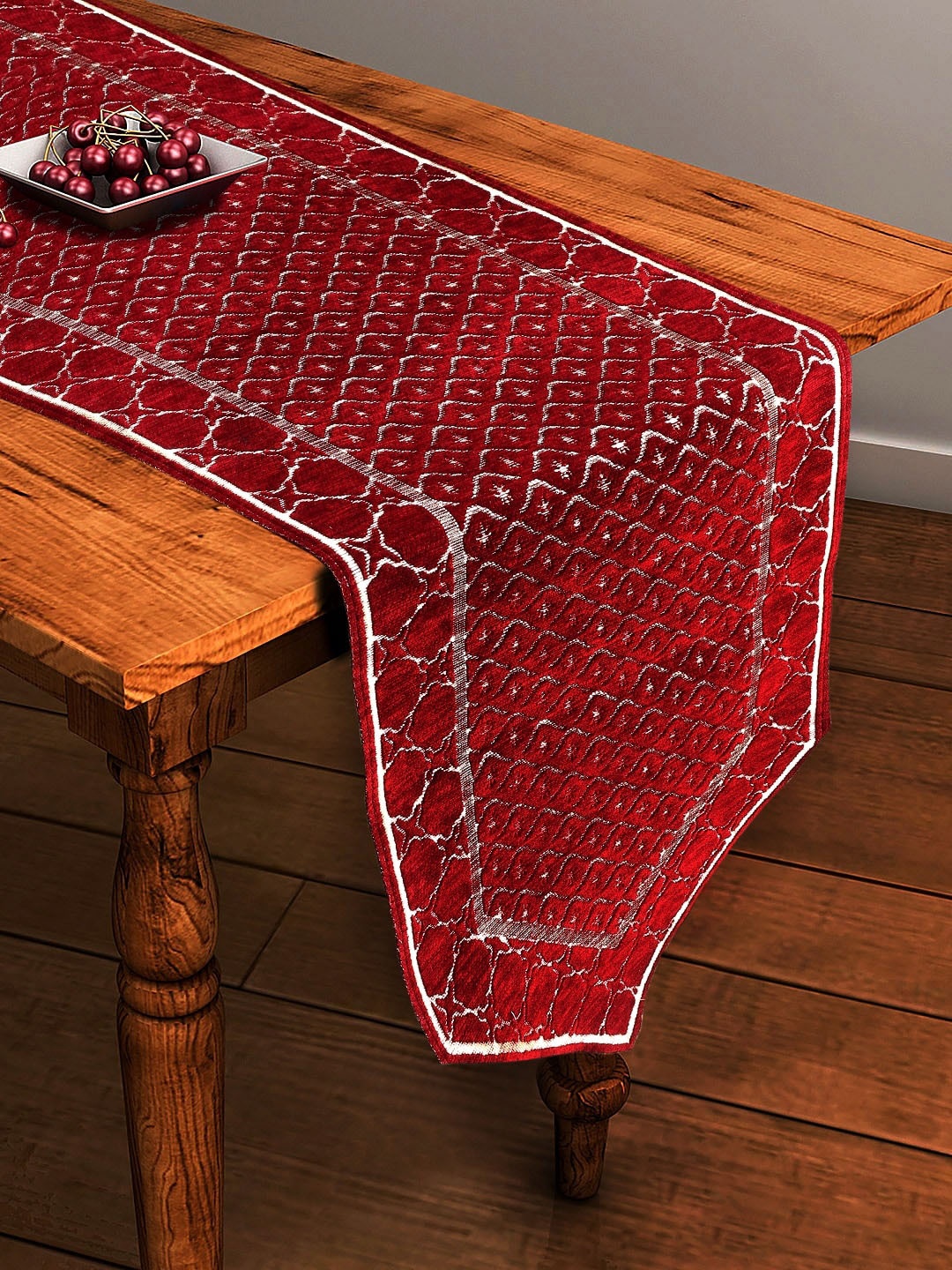 

BELLA TRUE Maroon & White Printed Table Runner