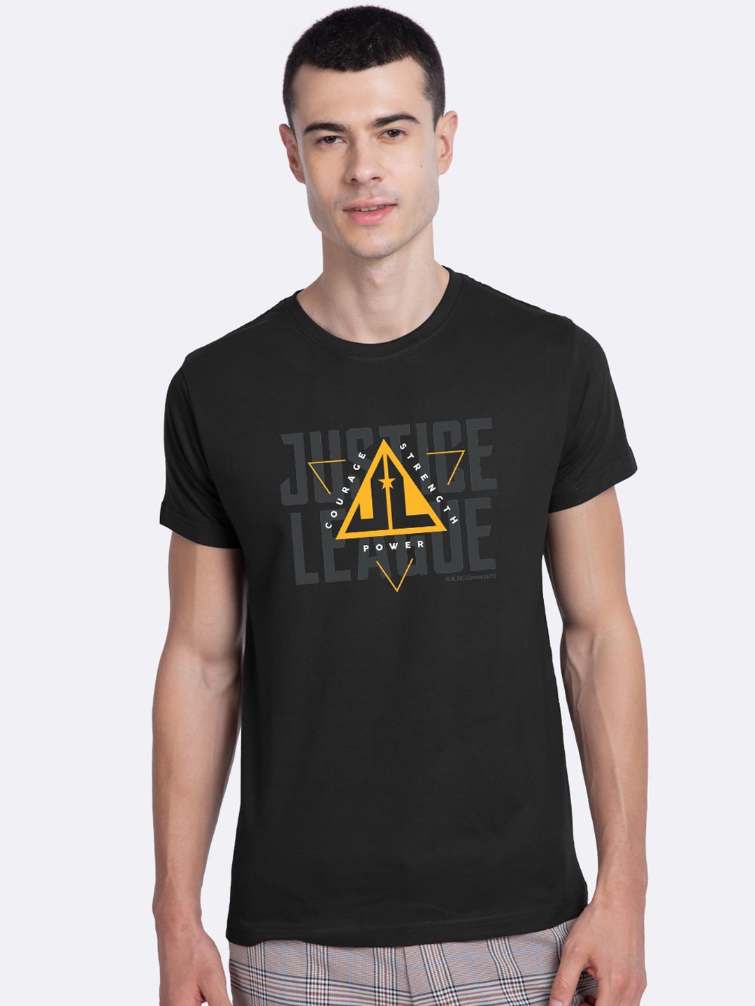 

Bewakoof Men Black Justice League Triad Printed Round Neck T-shirt