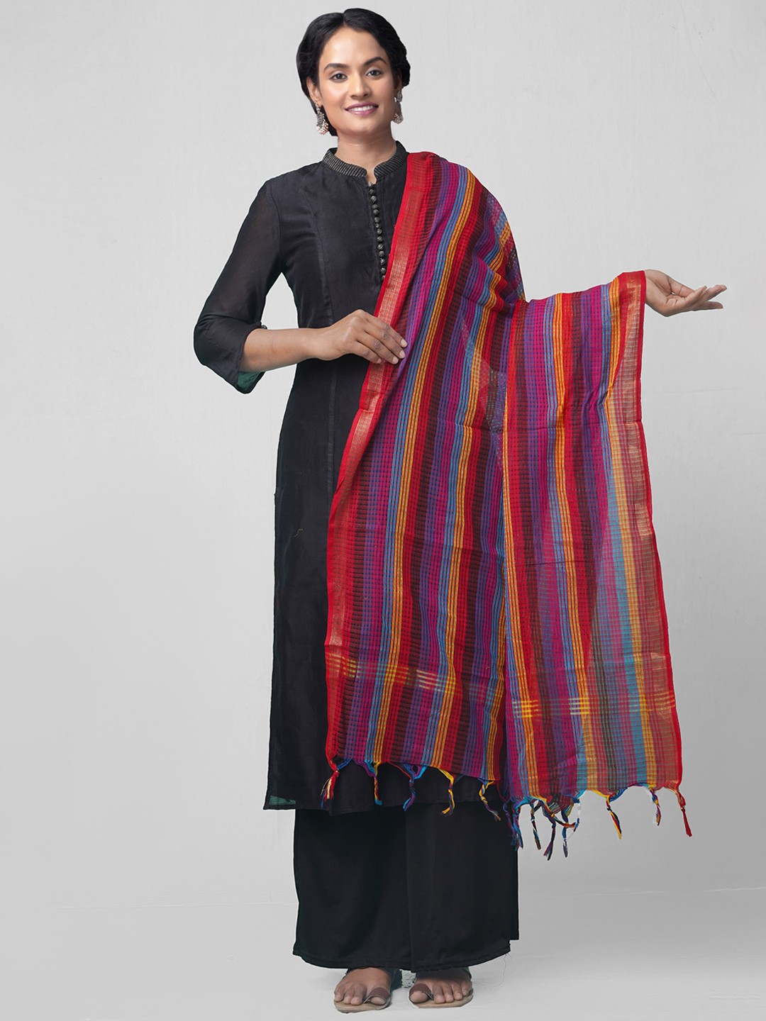 

Unnati Silks Black & Brown Woven Design Dupatta