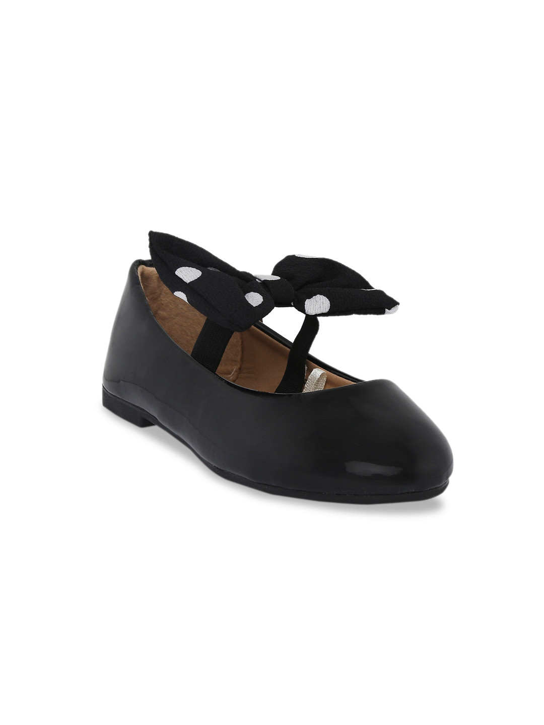

Pantaloons Junior Girls Black Solid Leather Ballerinas