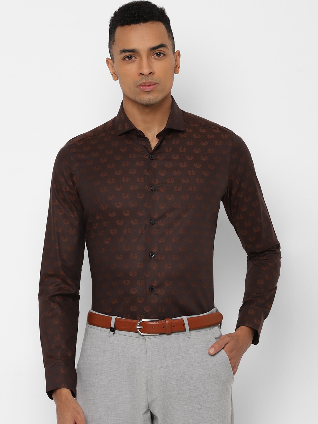 

SIMON CARTER LONDON Men Brown Slim Fit Printed Formal Shirt