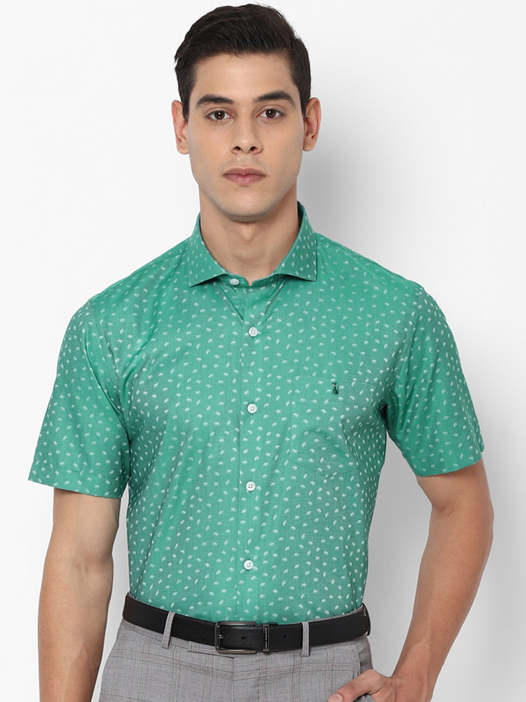 

SIMON CARTER LONDON Men Green & White Regular Fit Printed Formal Shirt