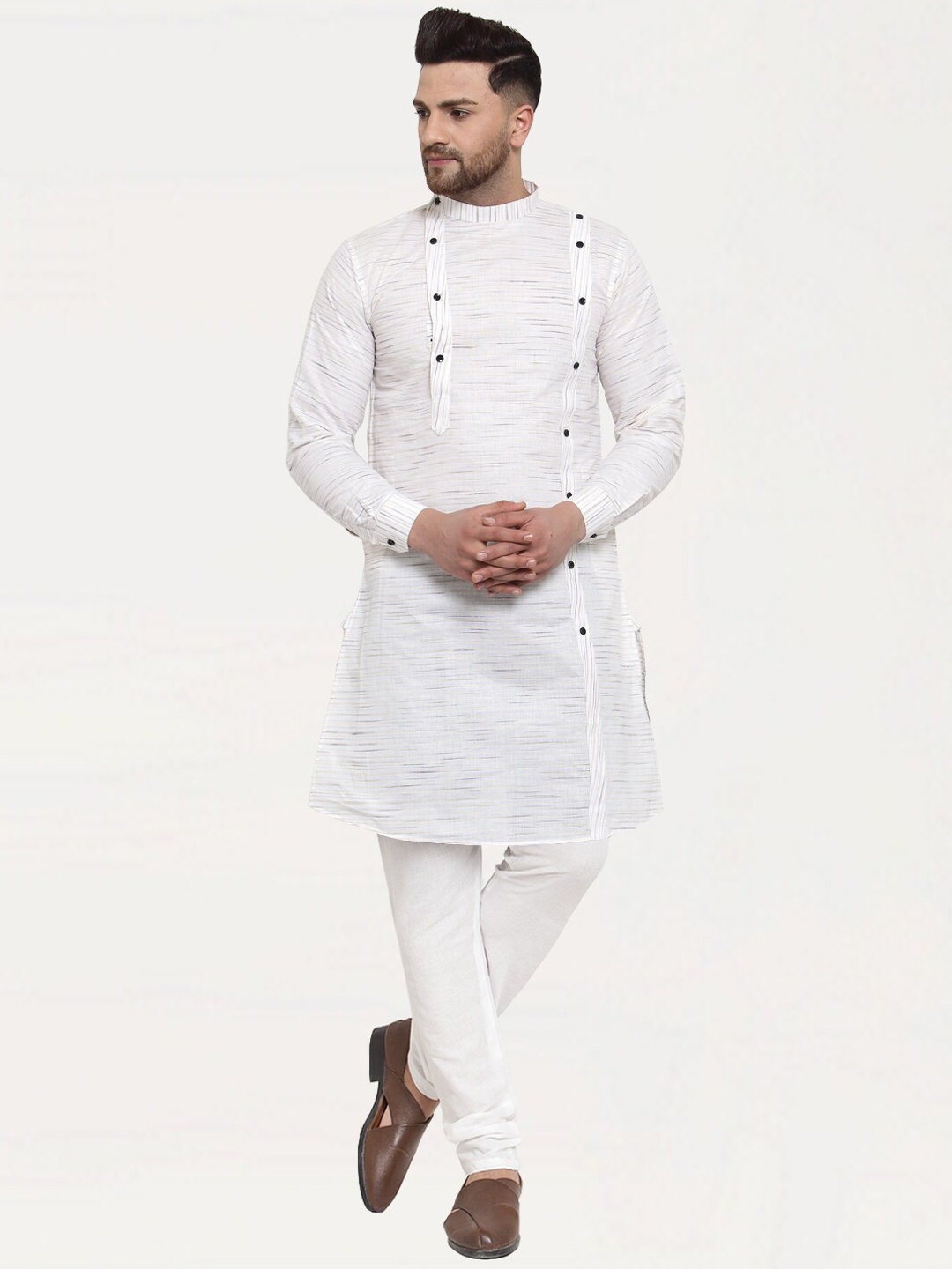 

KLOTTHE Men White Solid Woven Kurta