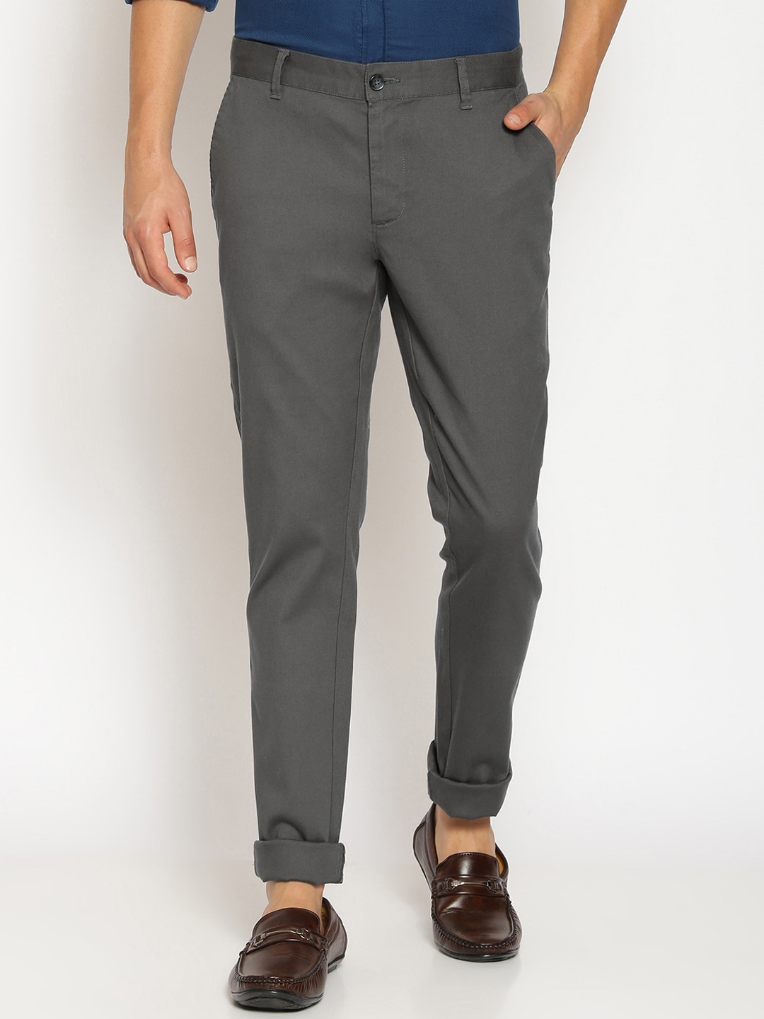 

Basics Men Grey Regular Fit Solid Regular Trousers