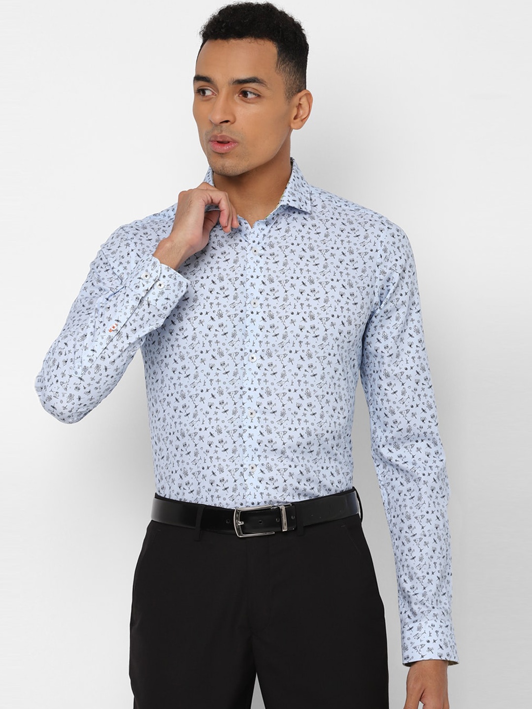 

SIMON CARTER LONDON Men Blue & Navy Blue Slim Fit Printed Formal Shirt