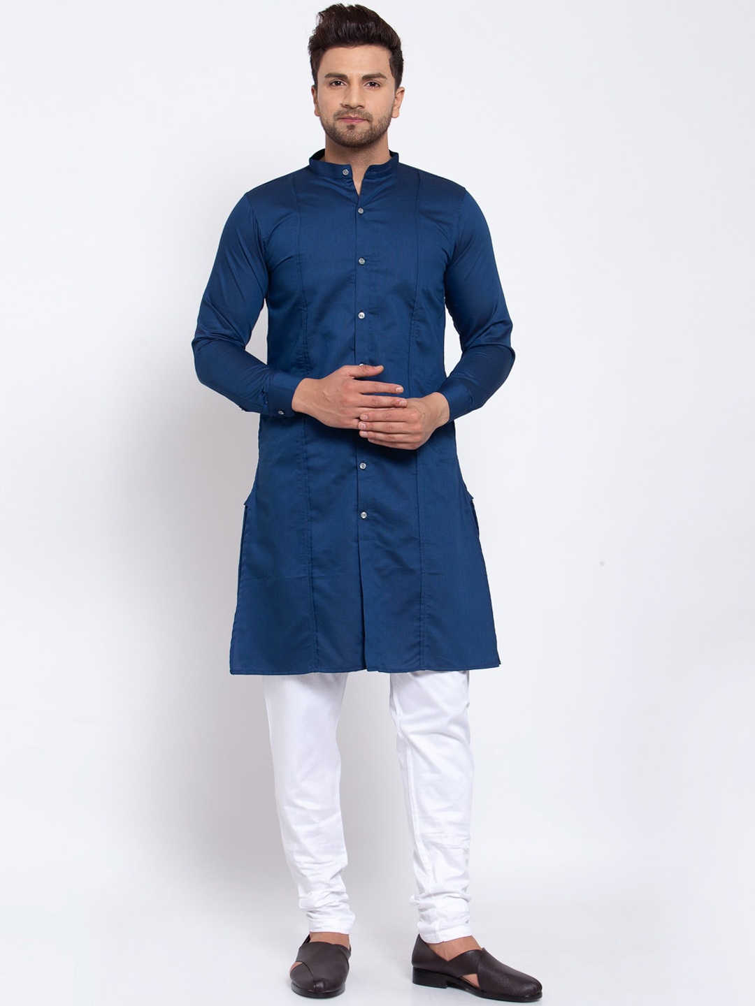 

KLOTTHE Men Blue Thread Work Kurta