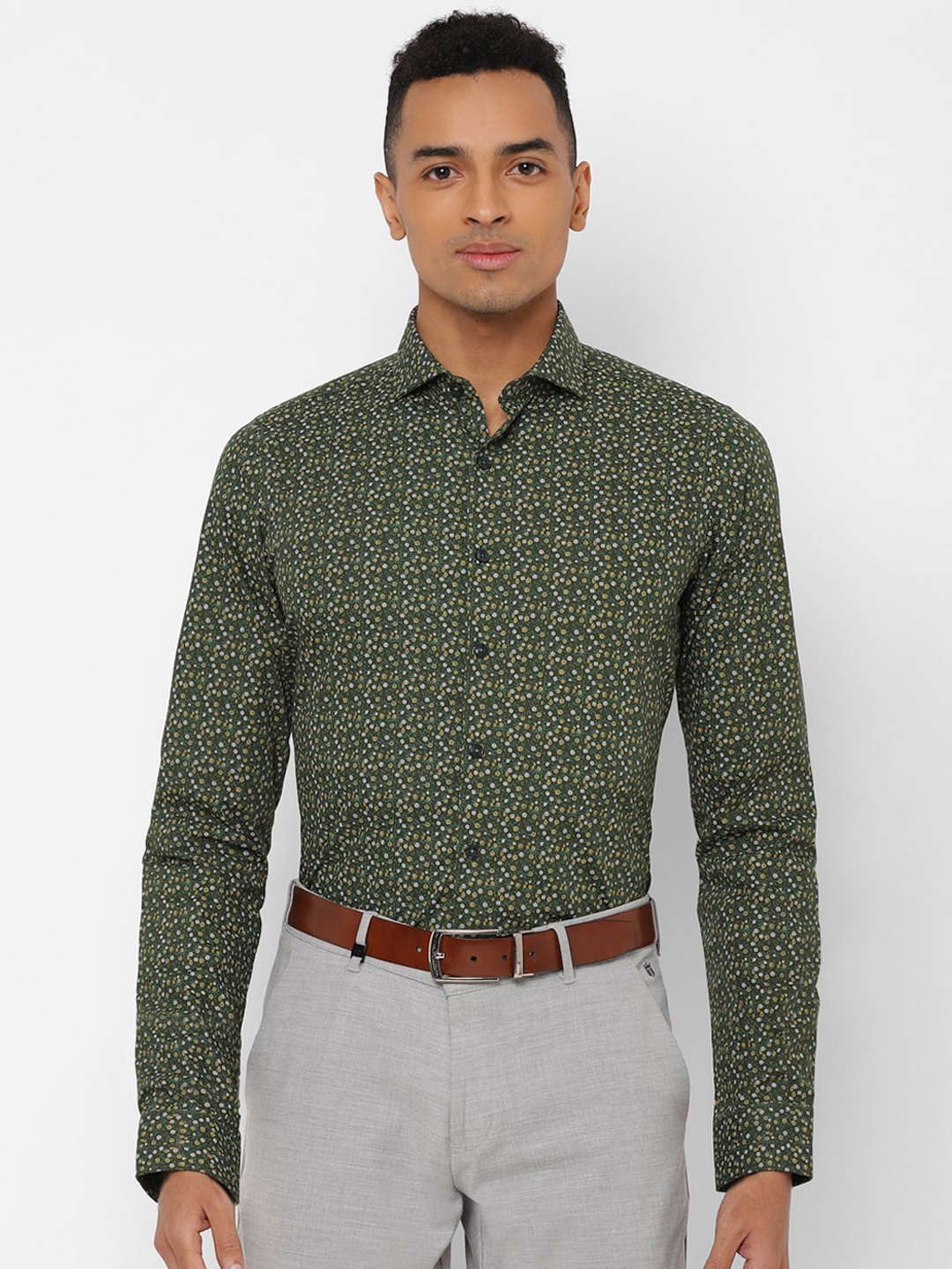 

SIMON CARTER LONDON Men Olive Green & Yellow Slim Fit Printed Formal Shirt