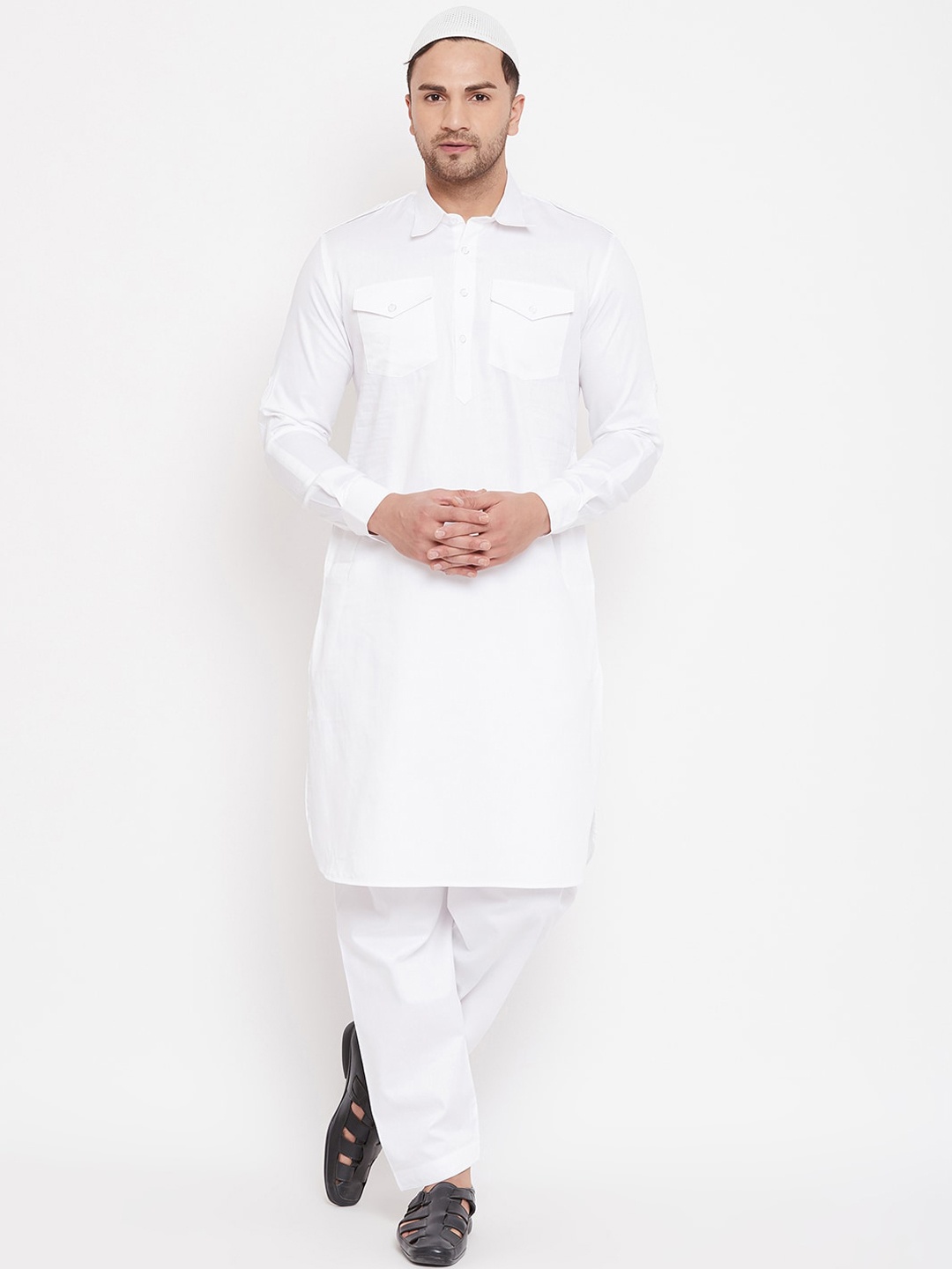 

VASTRAMAY Men White Solid Kurta with Pyjamas