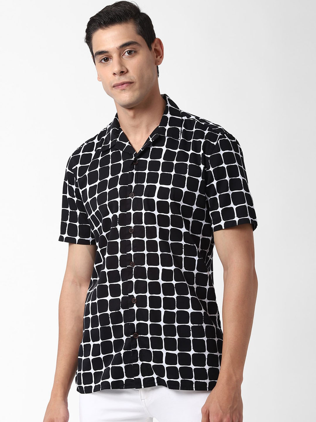 

Peter England Casuals Men Black Slim Fit Checked Shirt