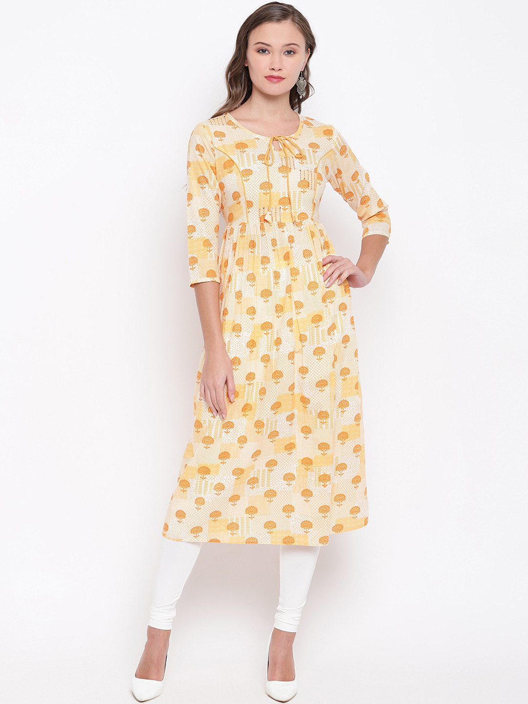 

Vbuyz Women Yellow & Off White Floral Printed Kurta