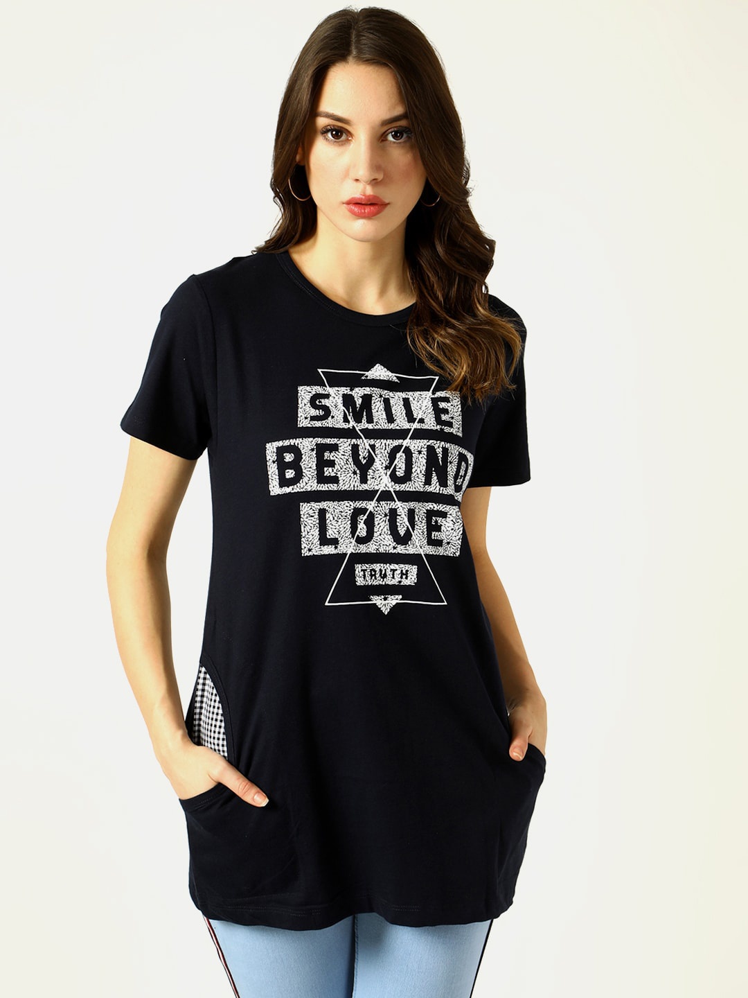 

V2 Value & Variety Navy Blue & White Printed Regular Longline Top