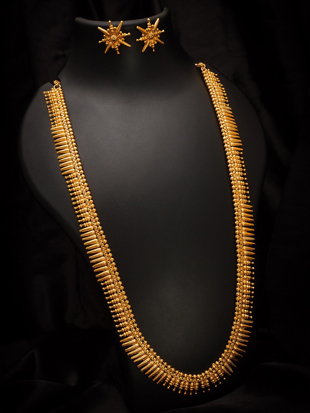 

aadita Gold-Plated Matinee Jewellery Set