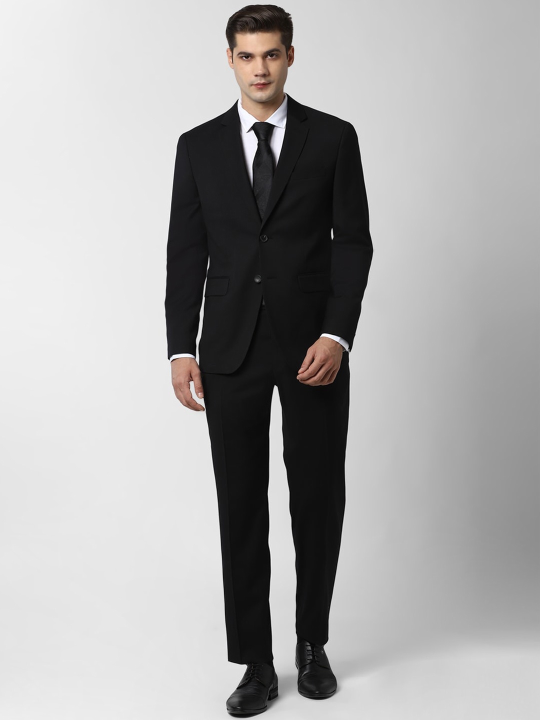 

Peter England Elite Men Black Solid Slim-Fit Single-Breasted Formal Suit