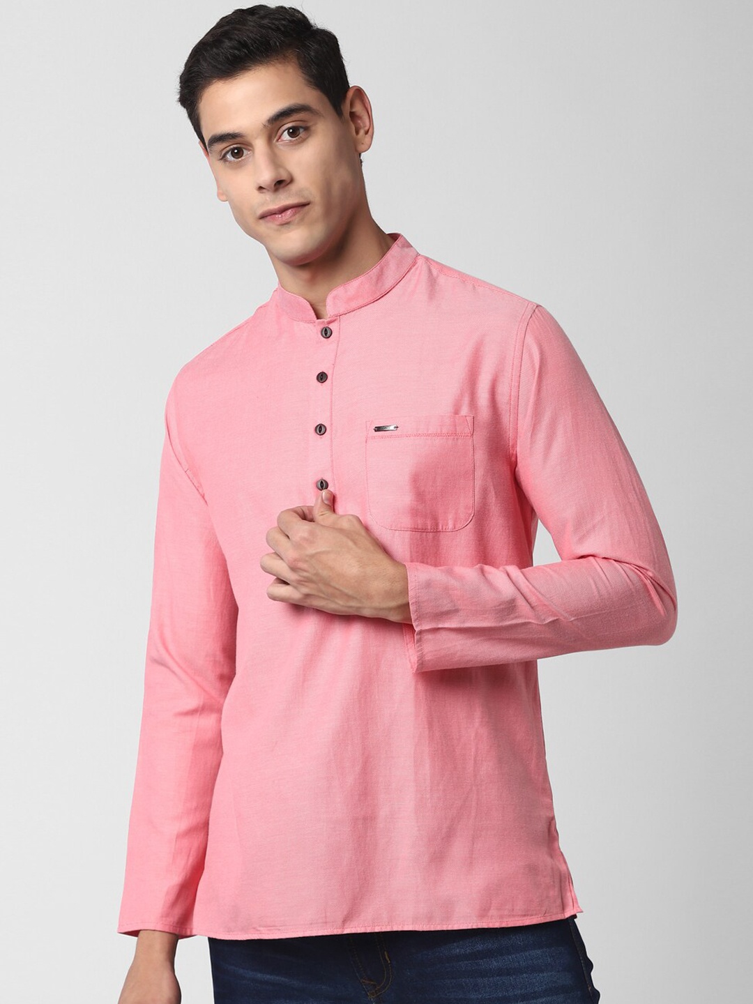 

Peter England Men Pink Mandarin Collar Kurta