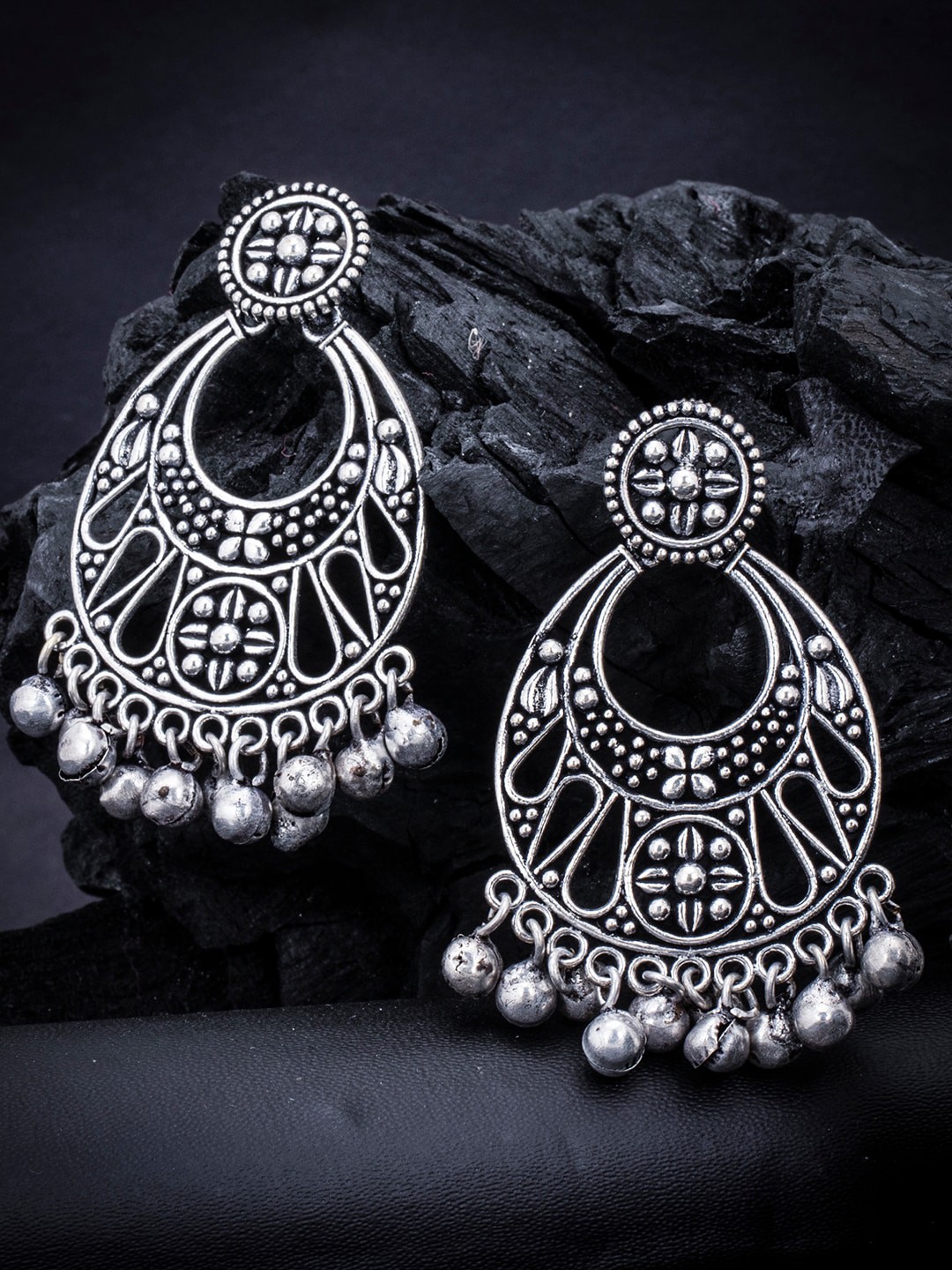 

Sukkhi Oxidized Rhodium-Plated Classic Chandbalis, Silver
