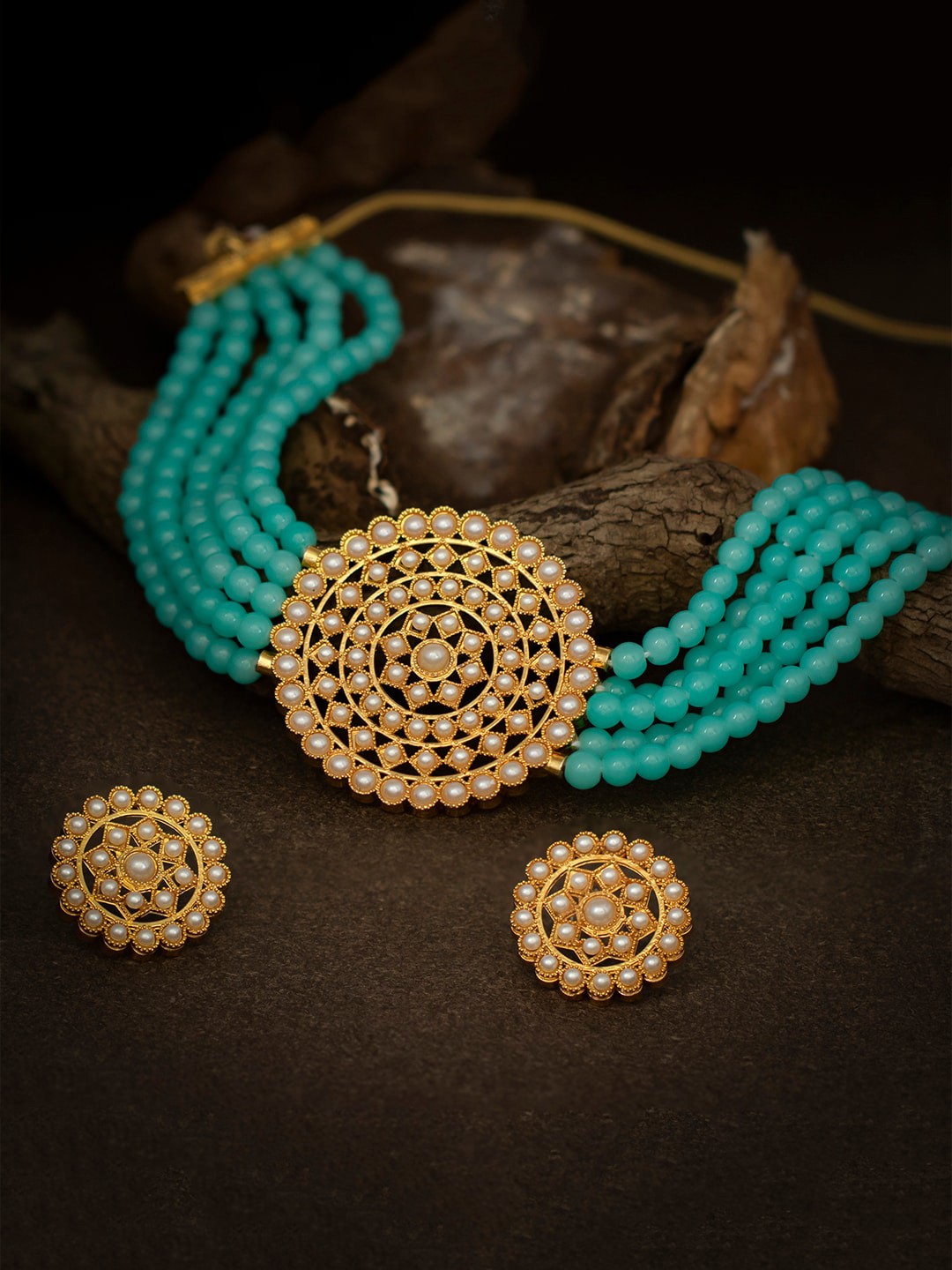 

Sukkhi Gold-Plated Blue & White Pearl-Studded Beaded Sustainable Jewellery Set
