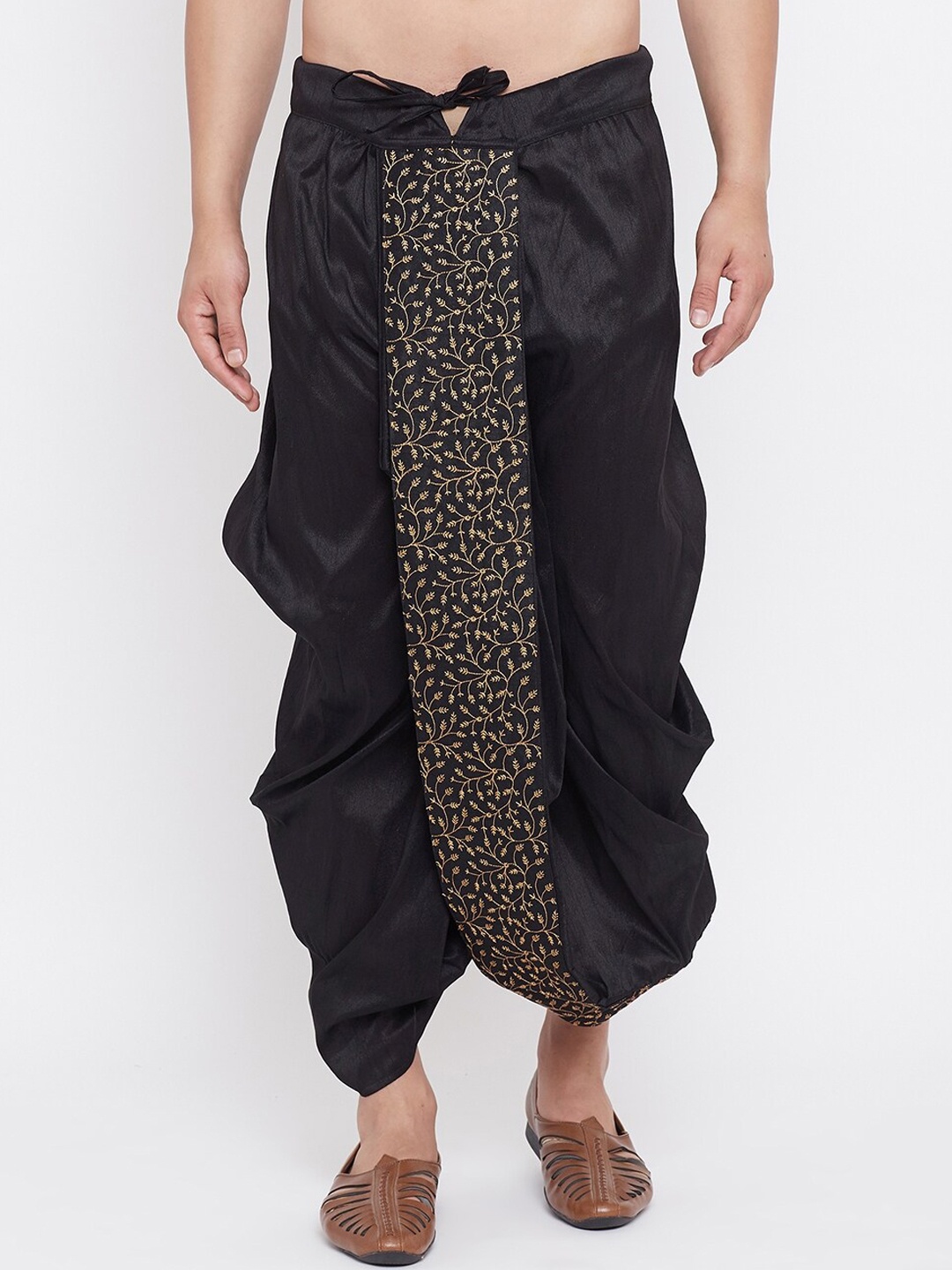 

VASTRAMAY Men Black & Gold-Coloured Embroidered Dhoti