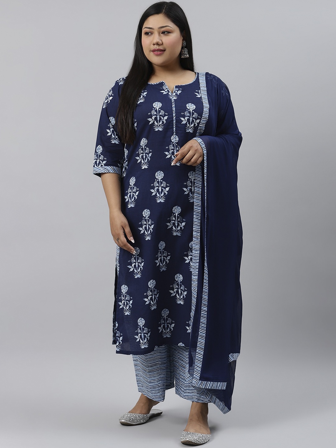 

EXTRA LOVE BY LIBAS Women Plus Size Blue Printed Kurta with Palazzos & Dupatta