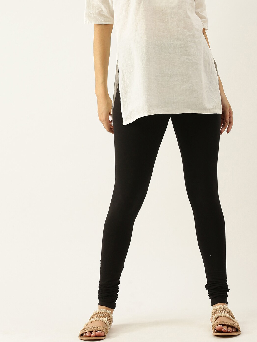 

De Moza Women Black Solid Churidar-Length Leggings