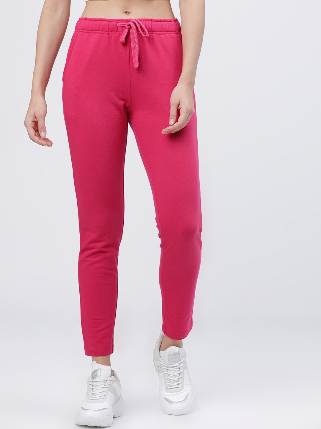 

Tokyo Talkies Women Fuchsia Pink Solid Slim-Fit Casual Track Pants