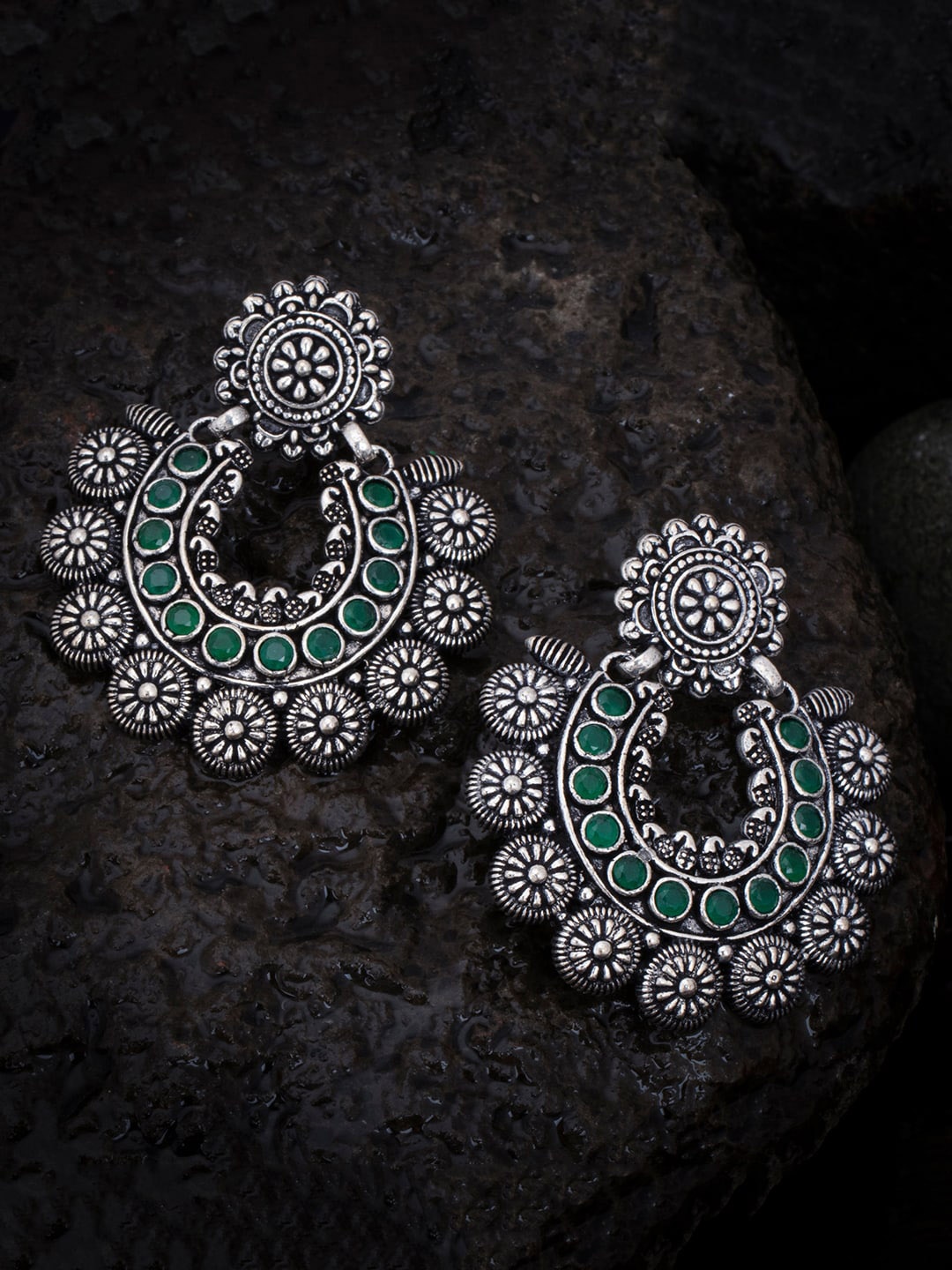 

Sukkhi Oxidized Rhodium-Plated & Green Studded Classic Chandbalis, Silver