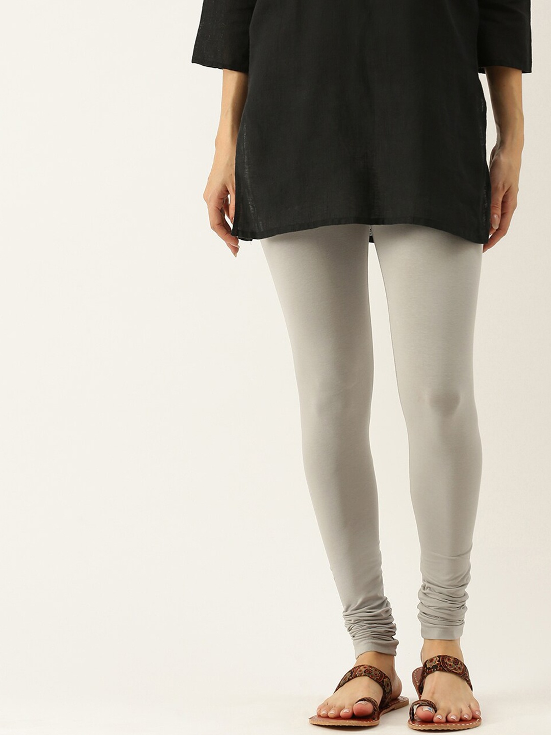 

De Moza Women Grey Solid Churidar-Length Leggings