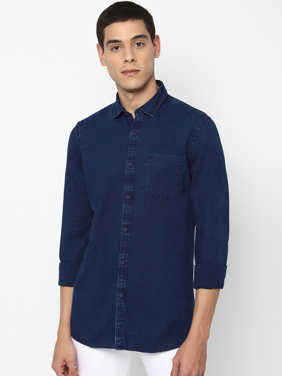 

Allen Solly Sport Men Navy Blue Regular Fit Solid Denim Pure Cotton Casual Shirt