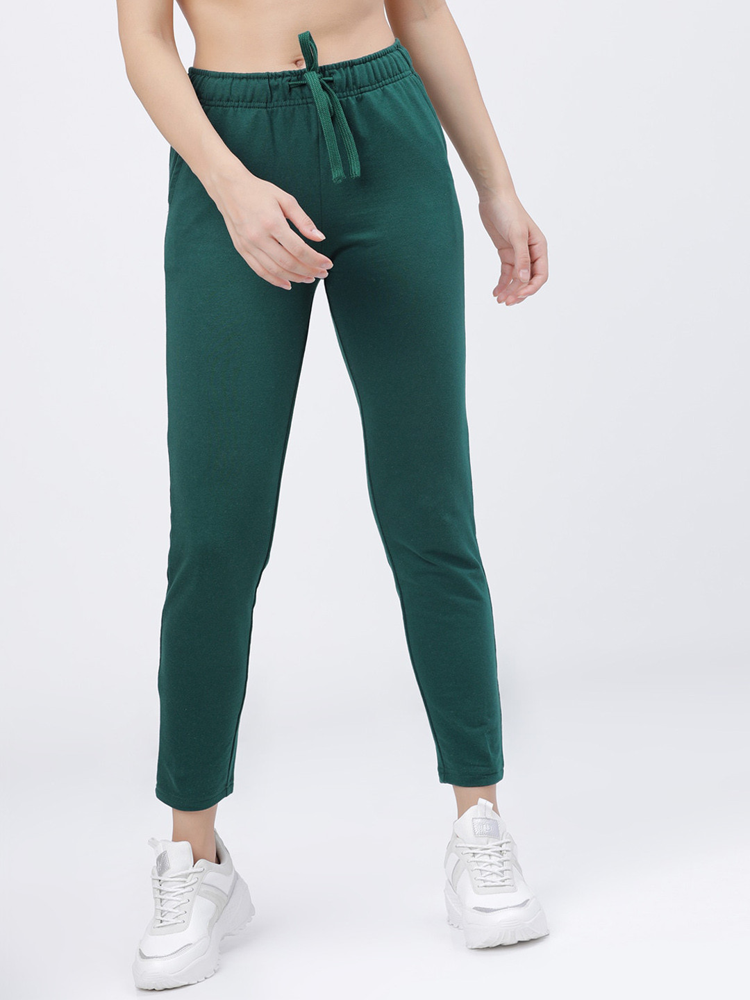 

Tokyo Talkies Women Green Solid Slim-Fit Track Pants